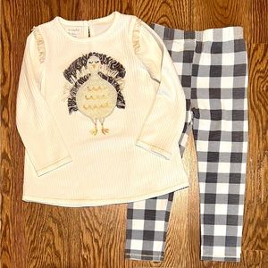 Mudpie Thanksgiving outfit size 3T